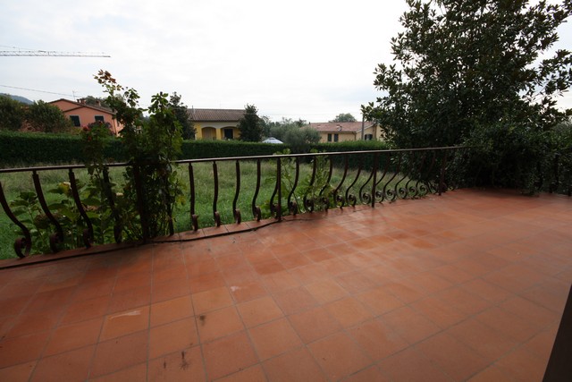 VILLA for SALE in Capannori
