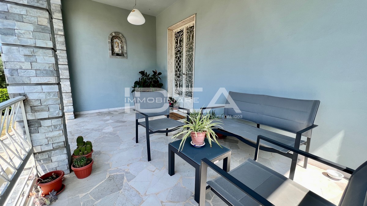 VILLA in VENDITA periferia Lucca