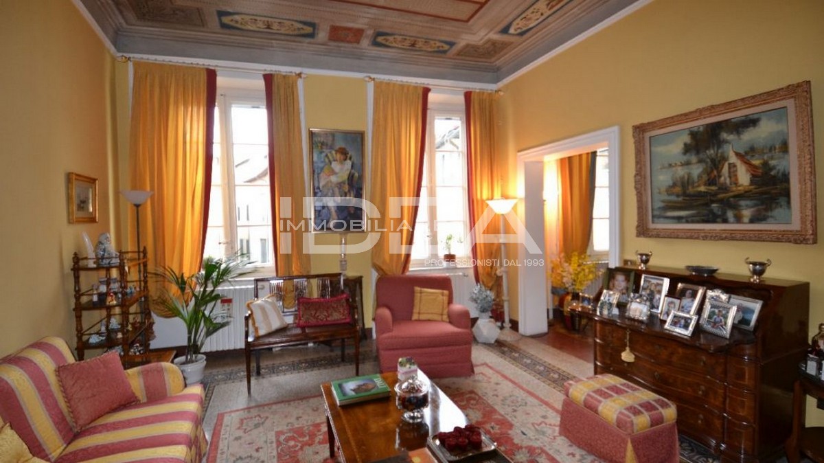 APARTMENT for SALE in Lucca historical center