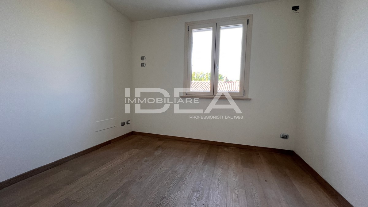 VILLA for SALE in Capannori