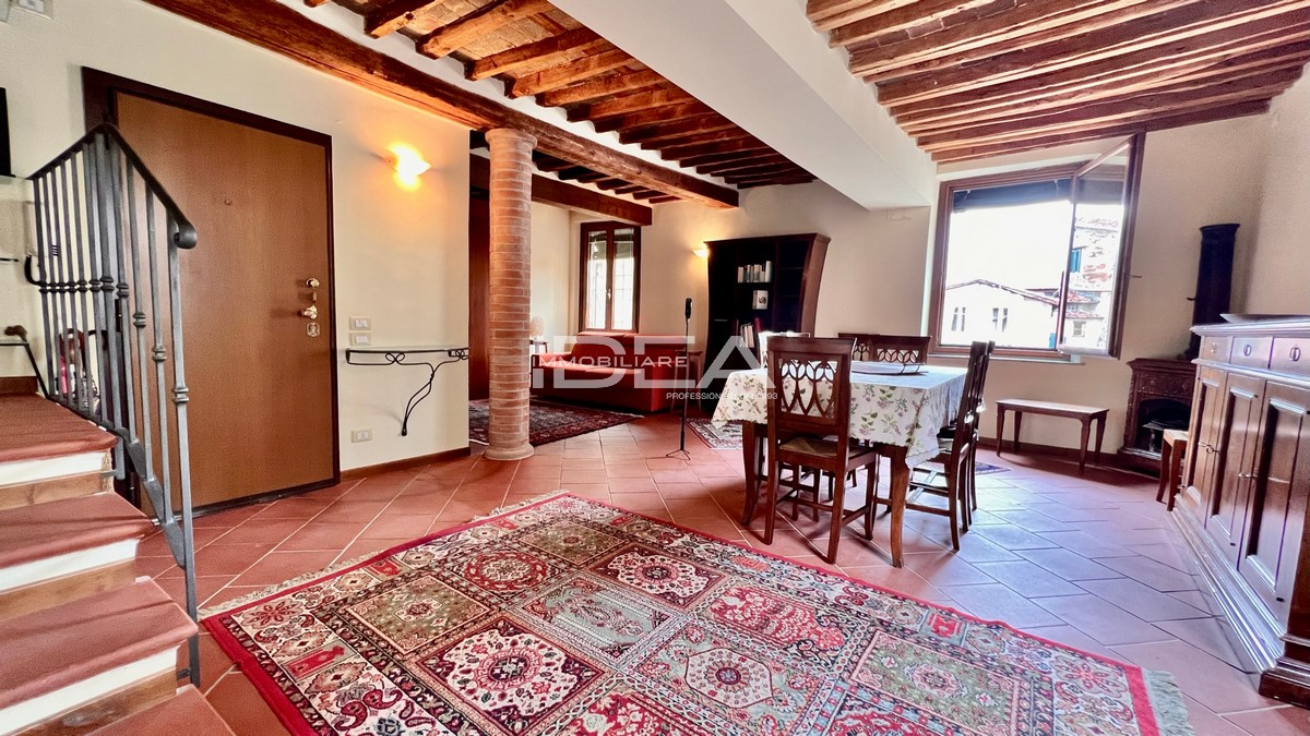 APPARTAMENTO in VENDITA centro storico Lucca