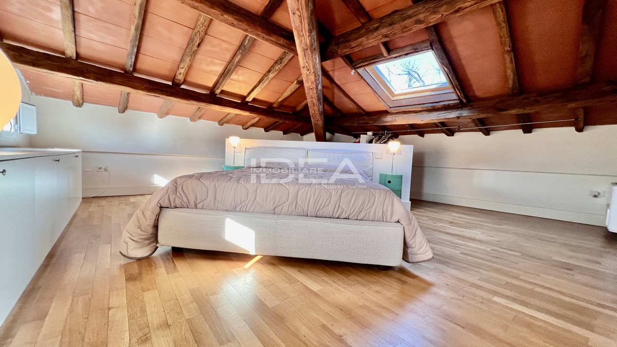 APARTMENT for SALE in Lucca historical center
